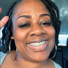 Y'all boring let's bar hop in pajamas😂😭