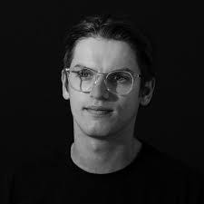 Freddie Mckenzie's Instagram, Twitter & Facebook