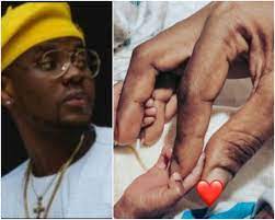 Jul 15, 2021 · nigerian music artist oluwatobiloba anidugbe, popularly known as kizz daniel recently gifts his two twin boys each a house. Singer Kizz Daniel Welcomes His Twins Boys Jelani And Jalil Photo Nigeria News