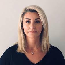 Cathryn Carroll's Instagram, Twitter & Facebook