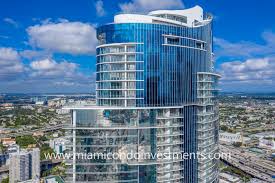 2nd largest development in the u.s. Paramount Miami Worldcenter Photo Tour