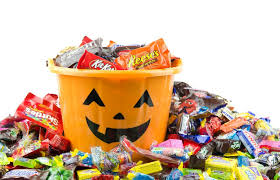 In the evening before all saints' day (1 november), children in costumes travel from house to house. Halloween 2020 Safe Alternatives To Trick Or Treat During Pandemic