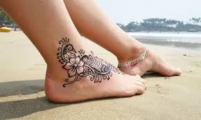 ΕΟΦ: Όχι στα τατουάζ από μαύρη χένα! | Nextdeal