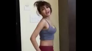 girl on oyo rooms - XNXX.COM