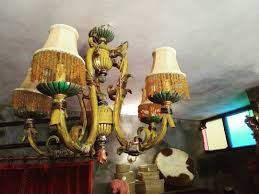 Https Www Instagram Com Evvelceshop 5 Kollu El Boyama Vintage Avize Evvelce Evvelcedukkan Antique Ant Vintage Chandelier Literature Art Antique Shops