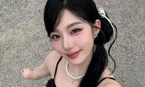 These cards look so pretty in the sun. 🌞