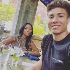 Kira Wallace Salluom (@ladybossks) • Threads, Say more