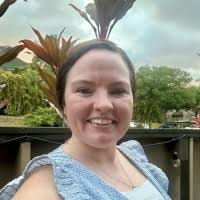 80+ "Leslie Pe" profiles