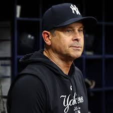 Joe Torre addresses criticisms of Yankees' Aaron Boone after Mets sweep