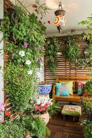 40 Terrassengestaltung Bilder Erneuern Sie Ihre Terrasse Oder Ihren Balkon Fresh Ideen Fur Das Interieur Dekoration Und Landschaft In 2020 Terrasse Zaun Patio Garten Innengarten