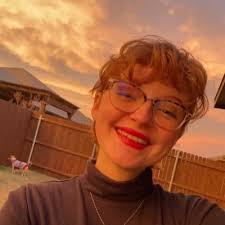 Mollie Meek (@meohmymissmoll1)