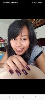 Shelley Trombley's Instagram, Twitter & Facebook