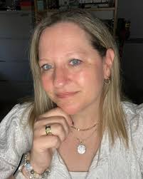 Beautiful, I want one. 🩷🦋🩷🦋🩷