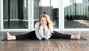 The accumulation of over 45 years of mastery, education, inspiration and international experience. La Vita Yoga Welcome