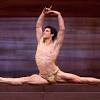 Последние твиты от roberto bolle (@robertobolle). Https Encrypted Tbn0 Gstatic Com Images Q Tbn And9gcr5efedka5aencjuttkutwrzj1etwzknewpdbfhbd7zfhcpdkco Usqp Cau