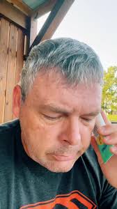 Who wants to be a contractor? Raise your hand. #R810