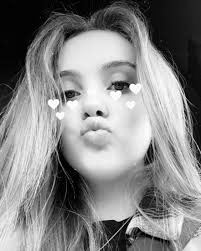 Tess Berg (@bergtess) • Instagram photos and videos