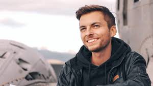 Philipp mickenbecker · album · 2020 · 128 songs. Philipp Mickenbecker The Real Life Guys Christlicher Youtuber Erneut An Krebs Erkrankt