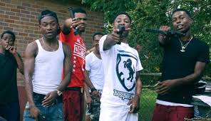 Rapper Nba Youngboy Is Wanted In Connection With A Hit And Run Crash In A 400 Lamborghini And We Got Pics Of The Wreck Rapper Youtube Videos Music Thug