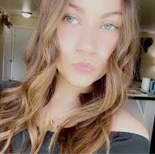 Hello, I am looking for a small part time job. Working about 20-32 hours a  week. 5-6 hour a day if possible. I am currently 10 weeks pregnant; and I  need some