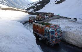 Today clear مطلع صاف ہے 7.43 °c. Srinagar Leh Highway Reopens Today A Month Early For Essential Supplies Kashmir Reader