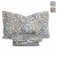 Infine abbiamo disponibili le lenzuola di flanella sfuse, lenzuola con angoli in flanella tinta unita coordinabili ai sopra e alle federe di flanella che hai nell'armadio. Completo Lenzuola Mimulus Di Zucchi In Flanella Dimensioni Varie T886