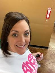 Stacy Stender's Instagram, Twitter & Facebook