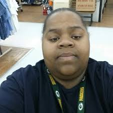 Nikki Mallett (@mallett_nikki)