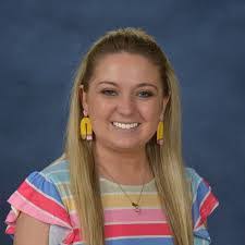 Megan Dabbs's Instagram, Twitter & Facebook