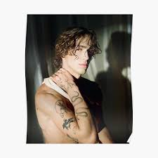 Hear me out the only man i'll beg on god. vinnie valt vaker in de smaak en wordt op dit moment misschien wel gezien als de knapste jongen op tiktok. Vinnie Hacker Posters Redbubble