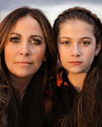 Lyssa King's Instagram, Twitter & Facebook