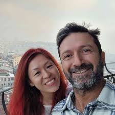 Hi everyone, a little help please 🙏🏼 So I am trying to book a hotel in  Oia Santorini mid April . This is my first visit and I am a little confused.