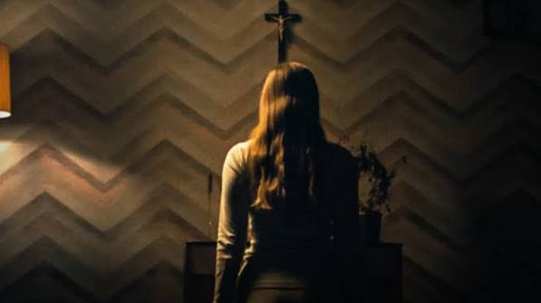 Saint Maud' Utilizes Its Eerie Atmosphere and Relentless Tension to  Horrifying Effect (FILM REVIEW) - Glide Magazine
