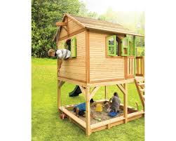 Wie sie das spielhaus aus holz in fünf schritten selbst bauen können, zeigen wir ihnen hier in der anleitung. Stelzenhaus Axi Marc Holz Mit Sandkasten Rutsche Gebeizt Bei Hornbach Kaufen