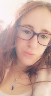 Contemplating a nose ring like Brittany?