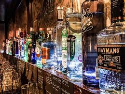 Gin is a distilled alcoholic drink that derives its predominant flavour from juniper berries (juniperus communis). Gin Wikipedia
