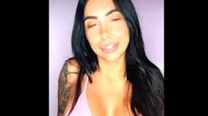 Faida tra trapper: arrestata anche la fidanzata pornostar di Simba La Rue.  Lo ha spinto in trappola