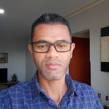 Com de qualidade de Goiás equipe de segurança Brasil. Liderar uma equipe é  inspirar e integrar profissionais, valorizando talentos para atingir  objetivos, com o propósito de melhoria contínua. Uma…