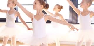 Pag unat,pag baluktot,pag imbay,pagkaway,pagluhod,pag ikot,pag upo,pagbasa,pagtalon,pagsulat,natutulog kumakain,naktayo,nanonood. What Are Non Locomotor Skills Definition Characteristics Video Lesson Transcript Study Com