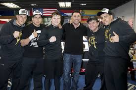 The youngest of seven brothers … Oscar De La Hoya Calls Canelo Alvarez Alfredo Angulo Bombs Away The Ring