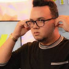 Roxana salinas reyes (@reyes_roxi)