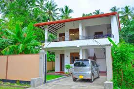 Newly Built Luxury House For Lease At Bentota Real Estate Visit Sri Lanka Https Visitsrilanka Com Propert House For Lease Luxury House Building Furniture