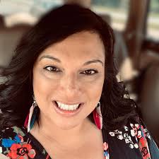 Joan Stead's Instagram, Twitter & Facebook