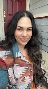 Whitney Workman's Instagram, Twitter & Facebook