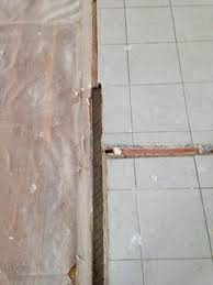 Ainsi, fréquemment, le carrelage des cuisines flirte avec du parquet. Help Comment Rattraper Le Sol Suite A La Destruction Des Cloisons