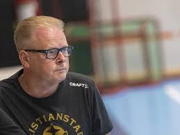 Så ska Anders Hallberg ta IFK till toppen igen: ”Den här jävla vågen”