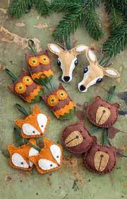 38 Super Cute Felt Animals You Can Make Rozhdestvenskie Uzory Remesla Rozhdestvenskie Izdeliya