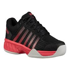 Wichtig ist aber, dass die sohle abriebfest ist und guten grip liefert. Tennis K Swiss Asics Tennis Schuhe Hallenschuhe Herren Teppichschuhe Glatte Sohle Tennis Schuhe