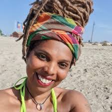 Susan Mull's Instagram, Twitter & Facebook