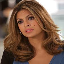 The most beautiful gift of nature is that it gives one pleasure to look around and try to comprehend what we see. Top 10 Eva Mendes Without Makeup Styles At Life